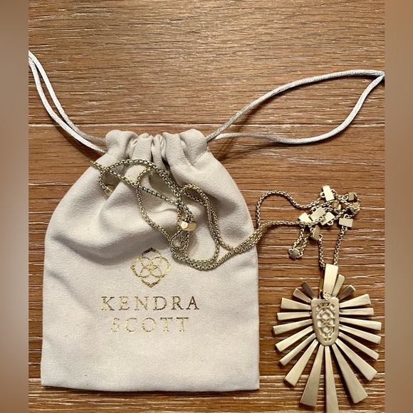 Kendra Scott Paula Mother of Pearl Necklace, Retired - Picture 5 of 5